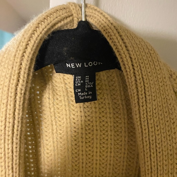 Tan Balloon Sleeve Cardigan 💛 - Picture 3 of 3